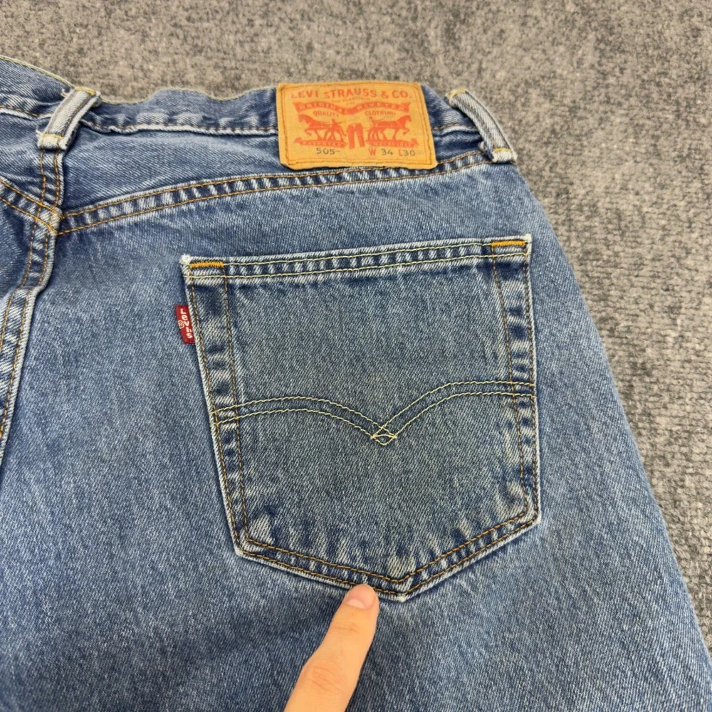 Levis 505 Regular Fit Straight Leg Jeans Medium Wash Blue Size W34 L30